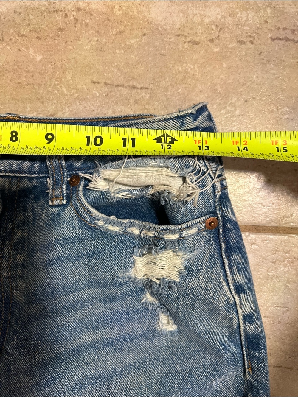 Abercrombie & Fitch Distressed High-Rise Blue Denim Mom Jeans SZ 2r/26 - Picture 9 of 14